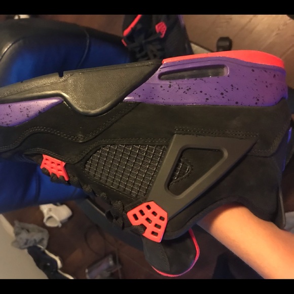 Jordan 4 Raptors - Picture 4 of 6